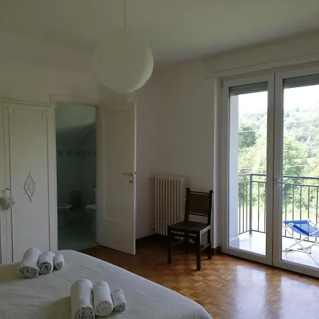 I Tulipani ستريزا